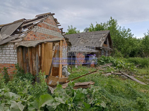 Появились фотографии последствий обстрела ВСУ села Займище в Брянской области